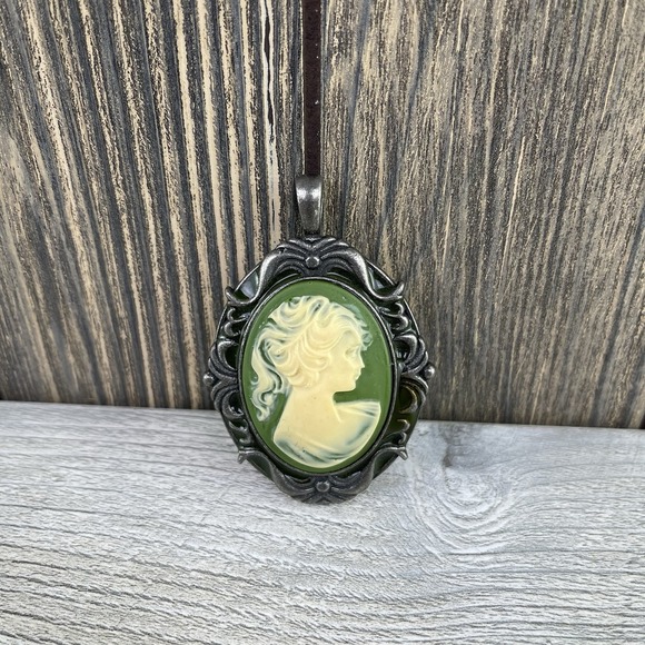 The Unbranded Brand Jewelry - Vintage Silver Tone Green Carved  Victorian Cameo Pendant 2.3"